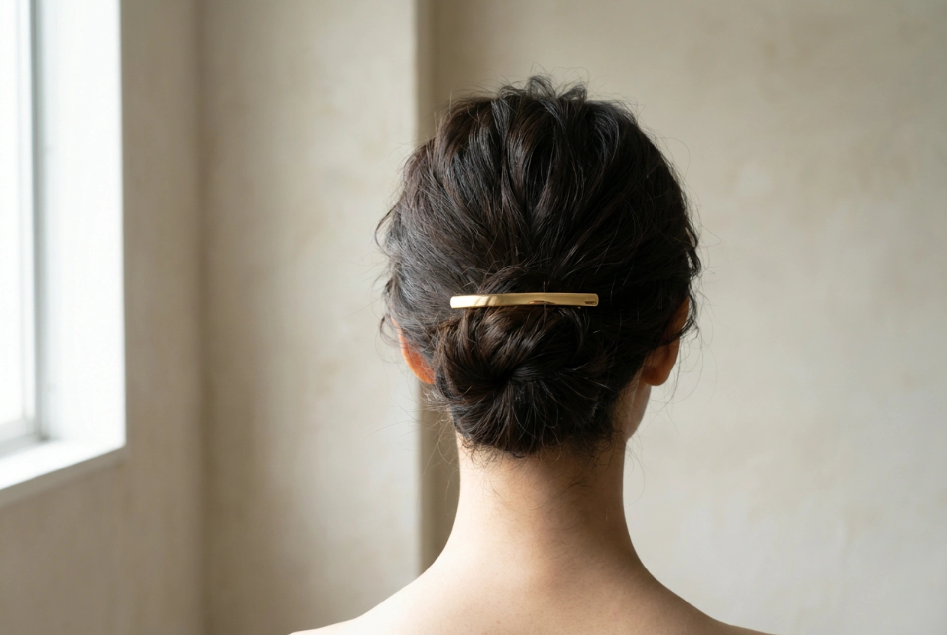 Лесни прически на кок: хитри трикове, аксесоари и фиксация