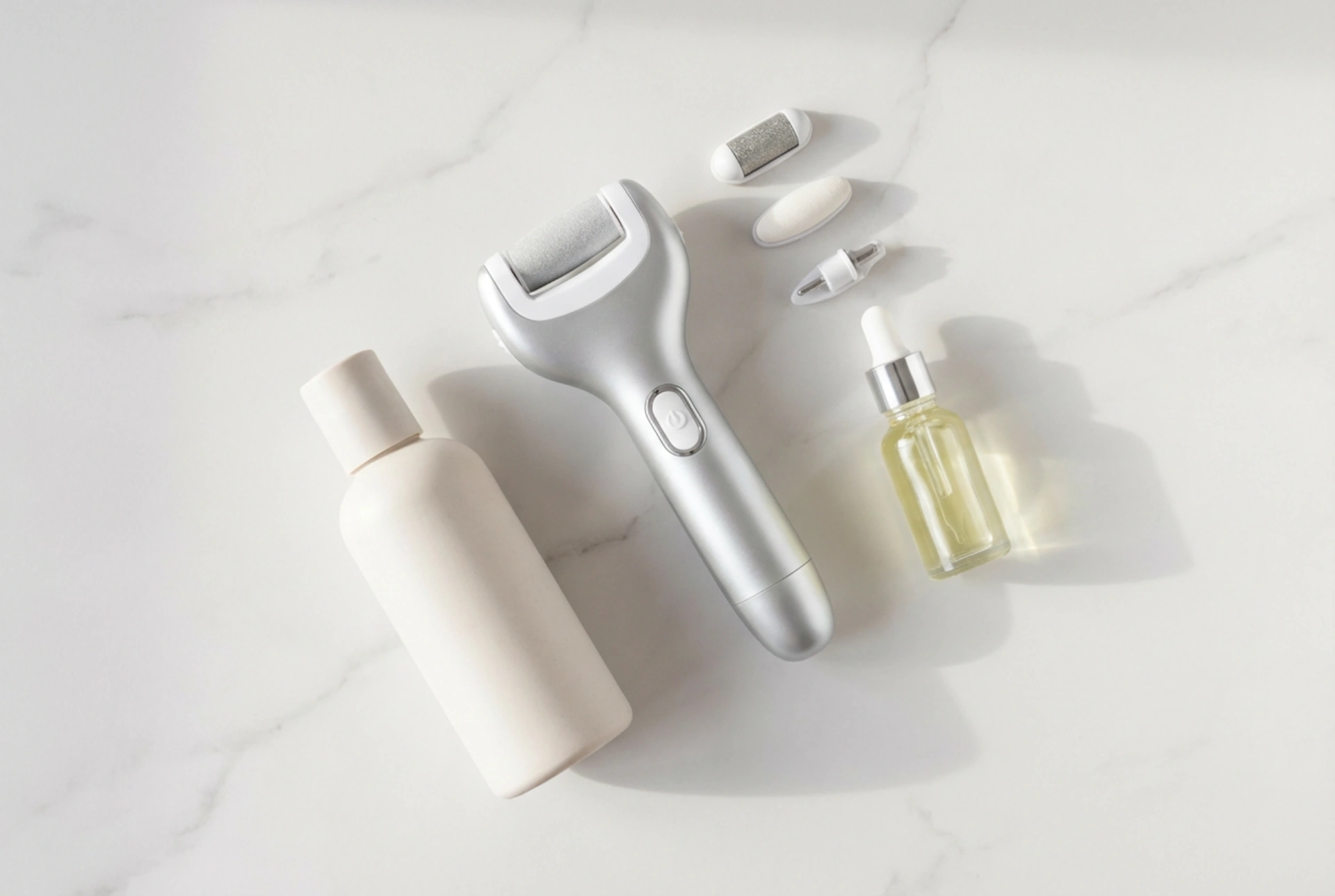 Електрическа пила за пети и нокти: как безопасно да съчетаем грижата за кожата и ноктите